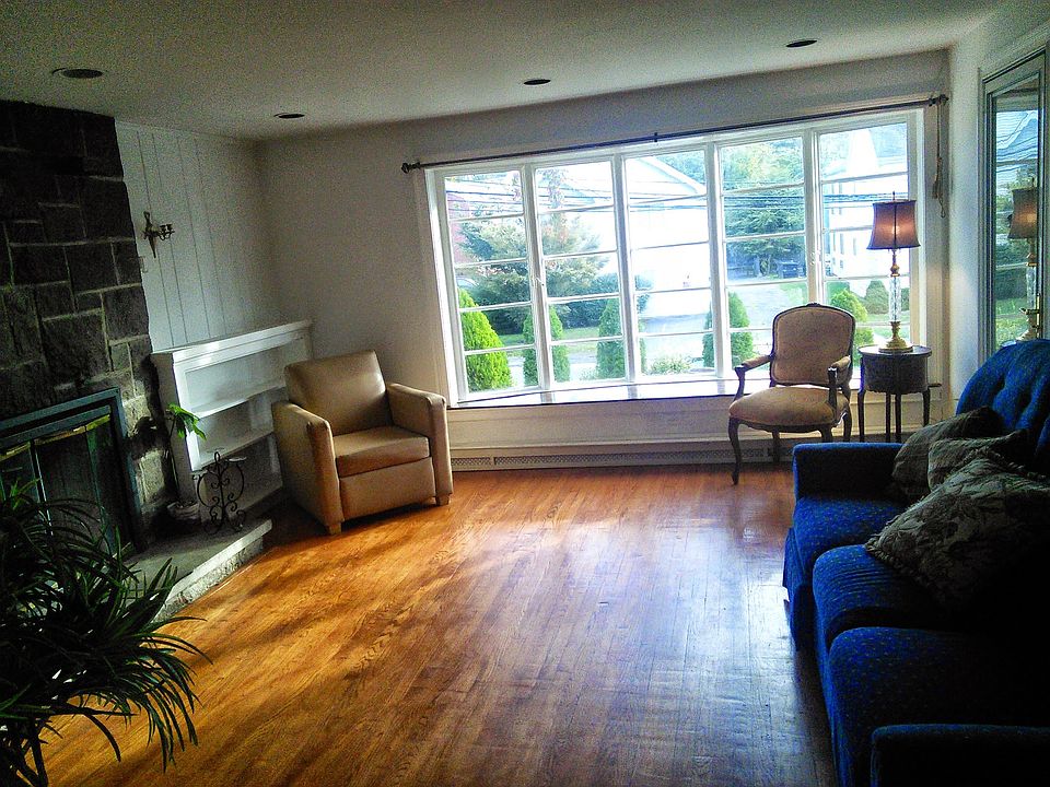 2nd image of 17 N Taylor Ave
