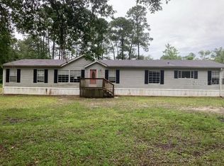 8940 SE 180th Avenue Rd, Ocklawaha, FL 32179
