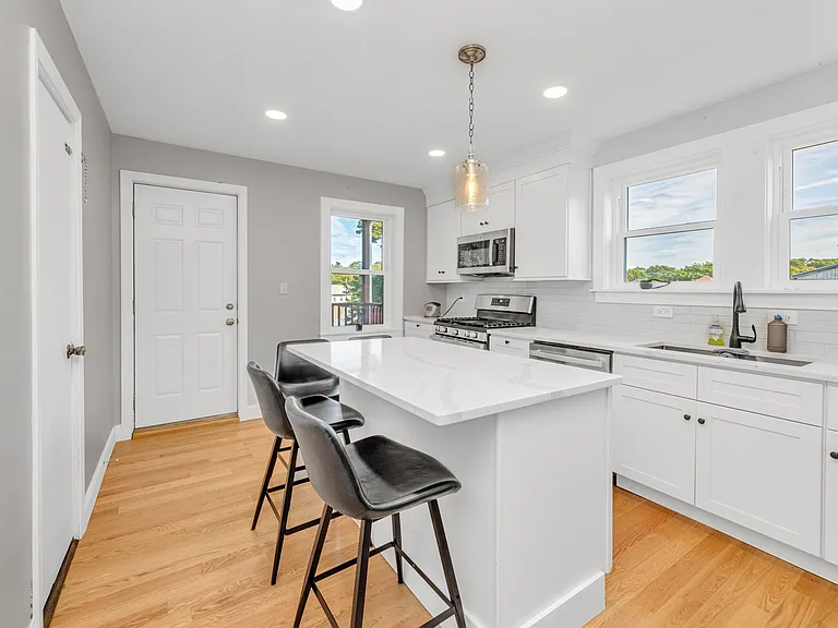 17 Weymouth Ave #1 — Photo 12