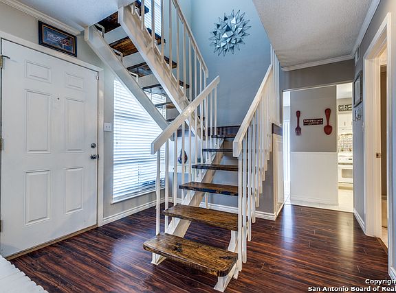 2nd image of 9915 Powhatan Dr #A1
