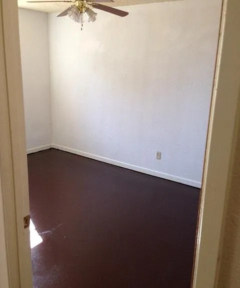 1365 W Hyman St — Photo 12