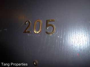 1821 6th Ave APT 205, Oakland, CA 94606