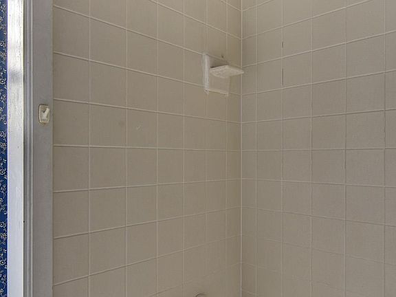 36th image of 234 W 10th St
