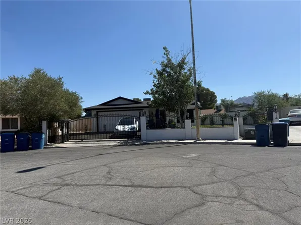 321 Agora Way, Las Vegas, NV 89110