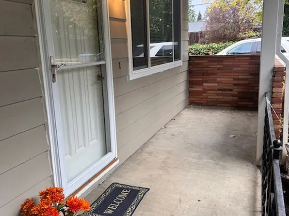 14675 SW Hall Blvd, Tigard, OR 97224