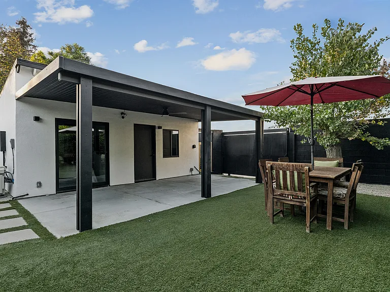 18013 Santa Rita St — Photo 10