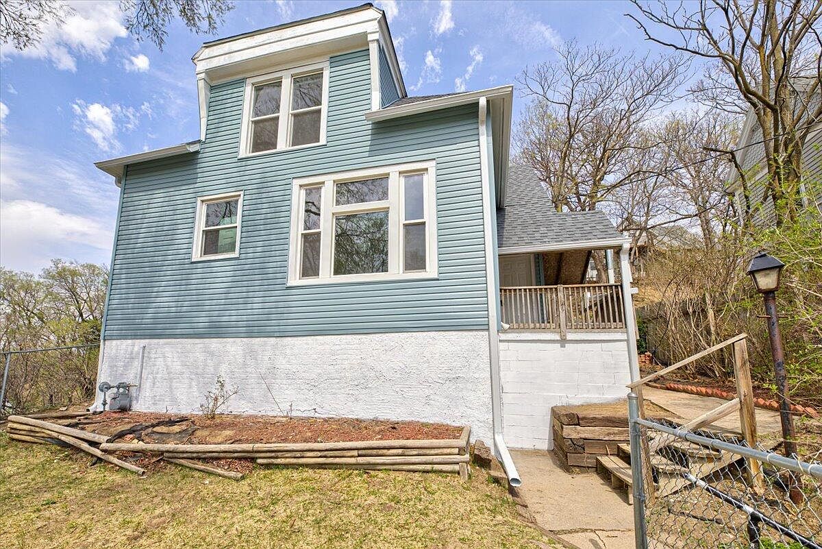 353 Frank St, Council Bluffs, IA 51503 Zillow