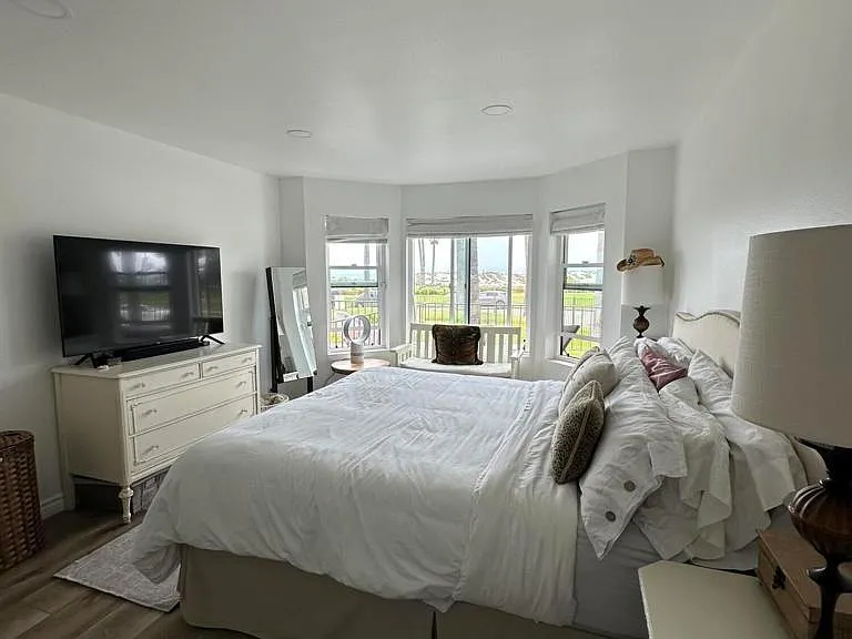 4762 San Sebastian Dr — Photo 24