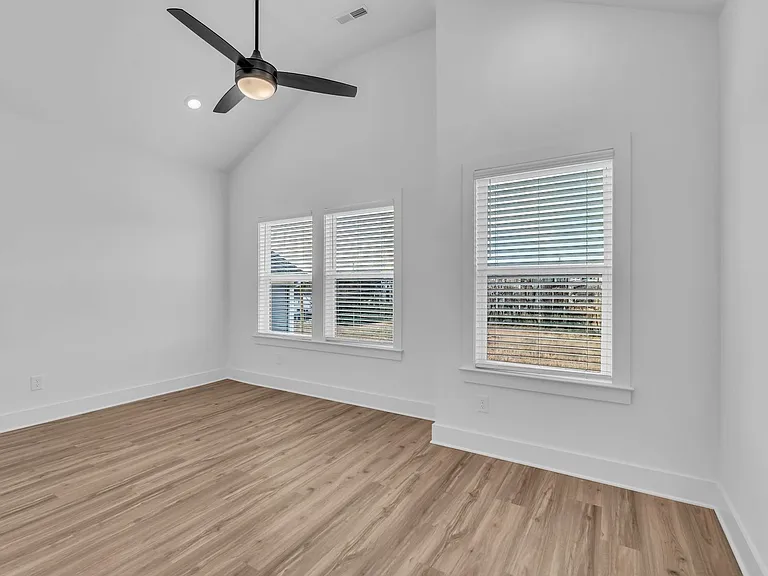 3803 Dr Walter S Davis Blvd — Photo 22