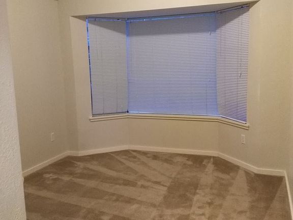 4th image of 400 Wheeler St S APT 106