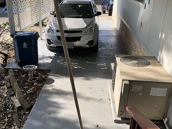 4th image of 18 Loma Linda Dr