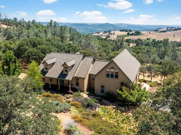 5840 Blue Sky Dr, Pilot Hill, CA 95664
