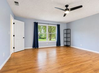 323 Towne House Ln, Richardson, TX 75081