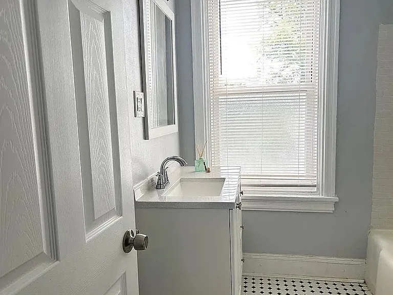 453 W Lancaster Ave #2 — Photo 15