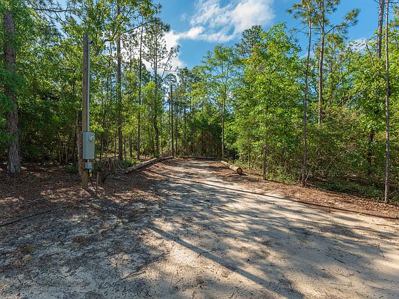 3rd image of 4449 Yellow Bluff Rd