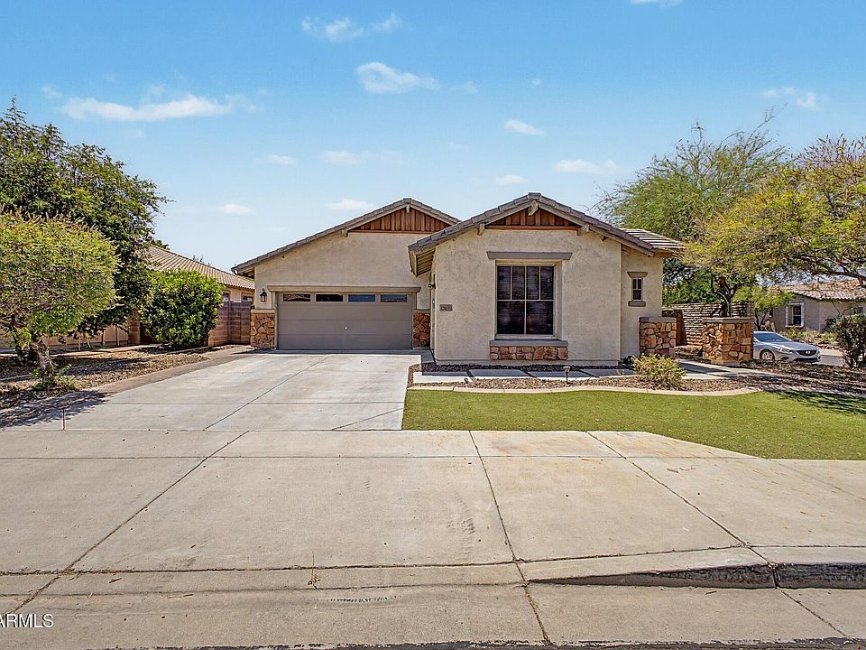 1st image of 12659 W BLACKSTONE Lane