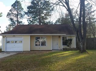 156 Manchester Rd, Summerville, SC 29486