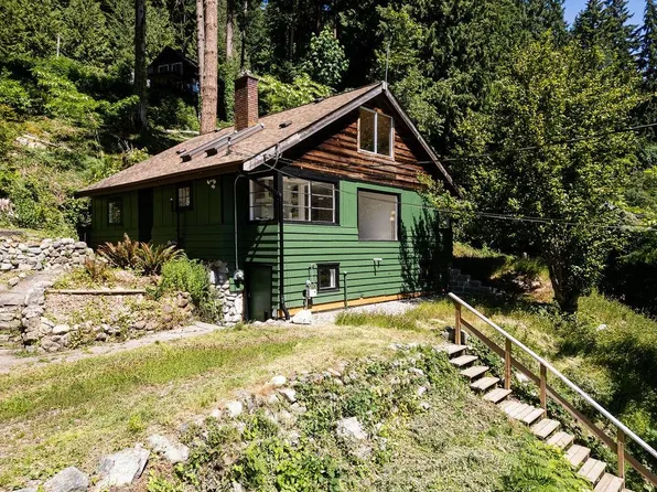 915 Marine Dr, Sunshine Coast, BC V0N 1V1