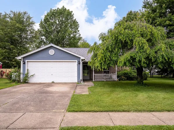 111 Harris Ave, Bethel, OH 45106