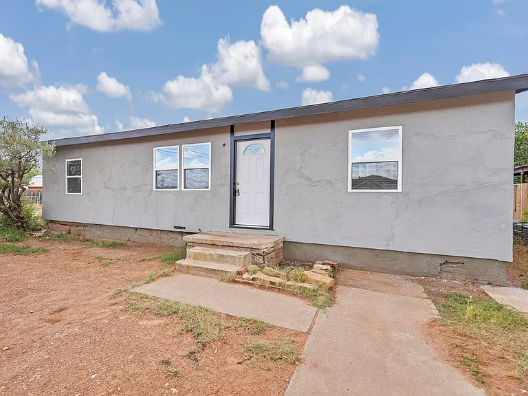 3712 Amelia Dr — Photo 22