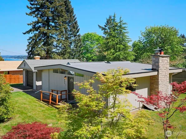 525 Farragut Avenue NE, Port Orchard, WA 98366