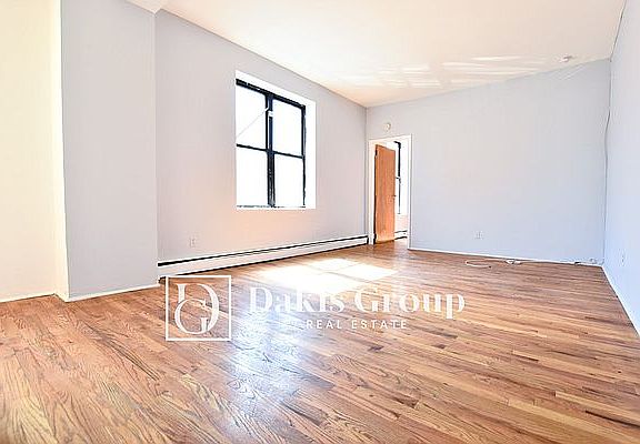 4th image of 23-34 28th Ave #Gs5