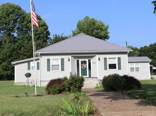 11 Nebo Ln, Greenville, KY 42345