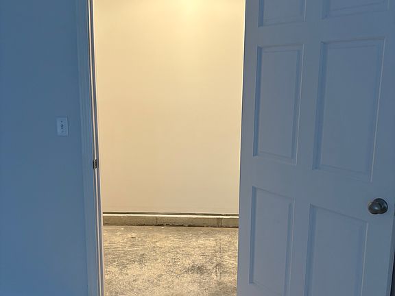 Storage area in the garage bay