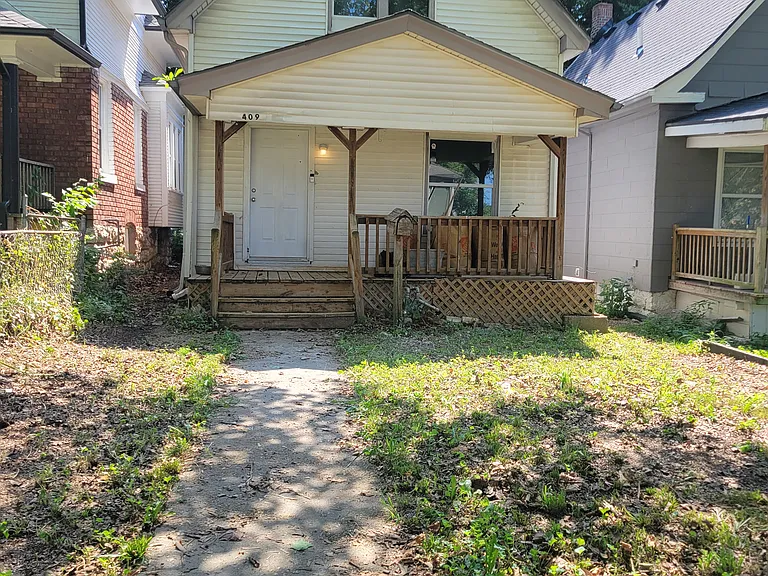 409 Norton Ave — Photo 1