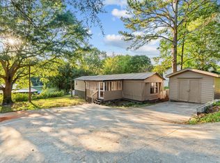 1816 Malone Dr, Dalton, GA 30720