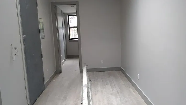 Rented by Nooklyn NYC LLC | media 21