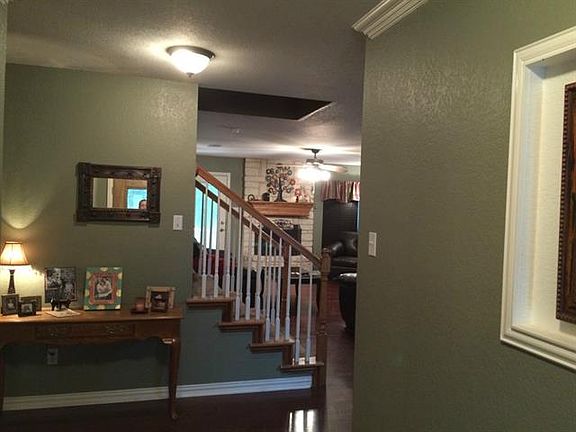 5th image of 334 Howard Way Dr