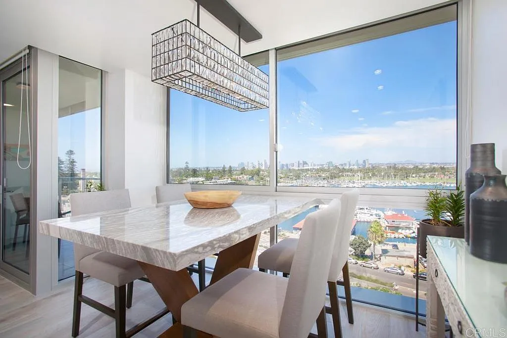 1 bed, 840 sqft, $6,500 — Photo 4