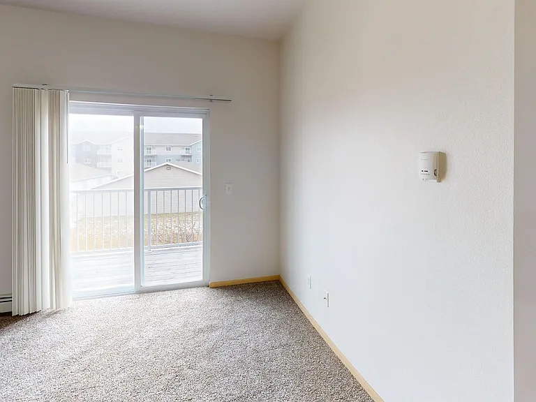 Cascades Apartments — Photo 60