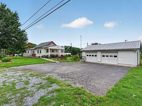 3rd image of 10402 Phillips Store Rd