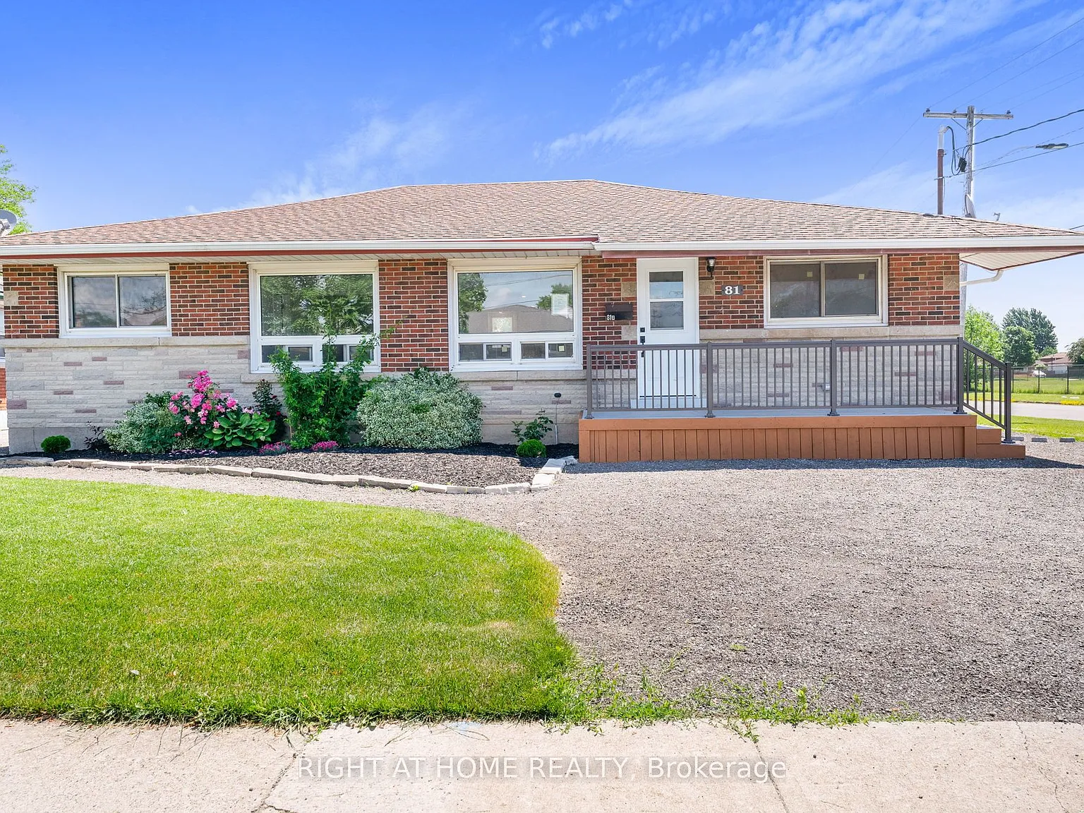 3 bed, $2,050 — Photo 3