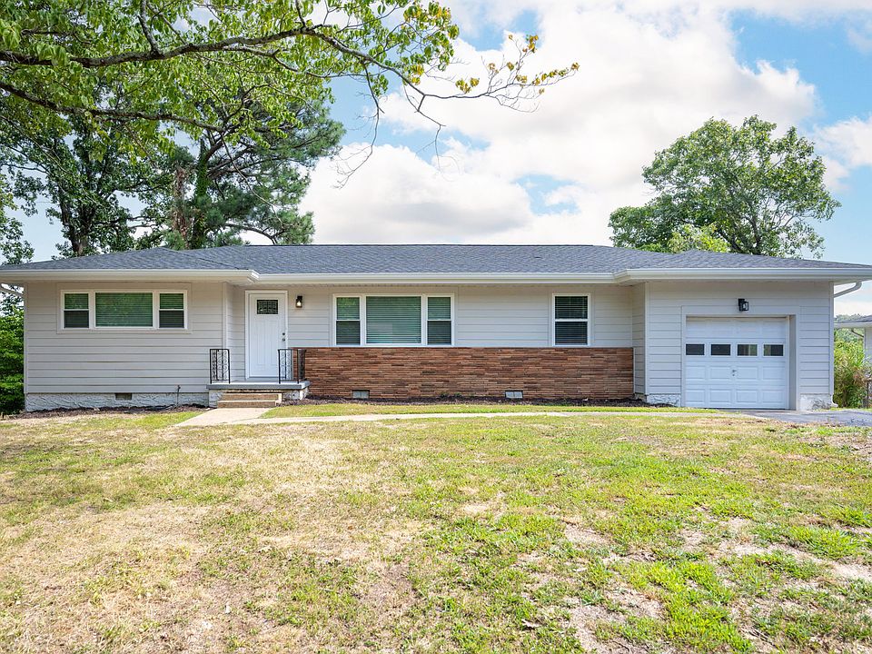 1st image of 3922 Forest Highland Dr