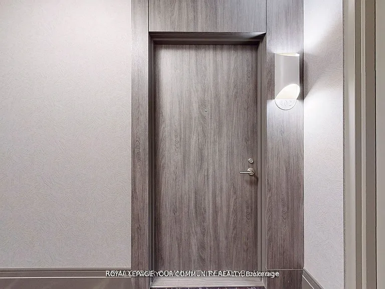 20 Gatineau Dr #402 — Photo 25
