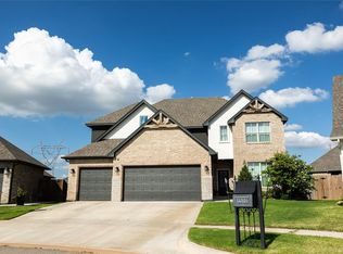 14516 Chambery Ct, Yukon, OK 73099