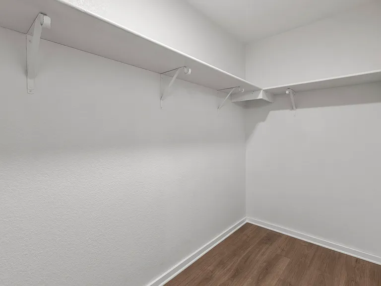 2110 Nogales Trl — Photo 18