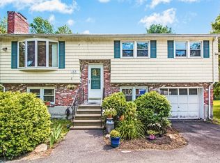 157 Mill St, Burlington, MA 01803