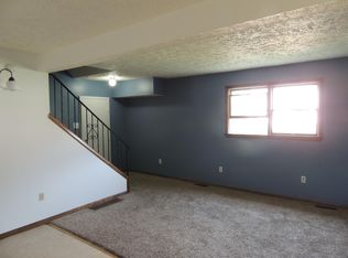 717 Harmony Baptist Rd APT 3, New Castle, PA 16101