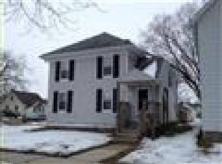 1423 McLean Ave, Tomah, WI 54660