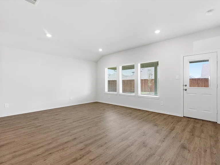 722 Orchid Way — Photo 20