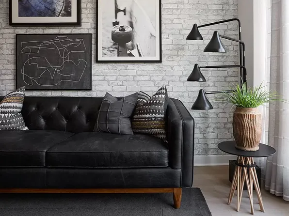 365 Bond Street image 1 of 11