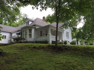 304 W Walnut St, Ozark, MO 65721
