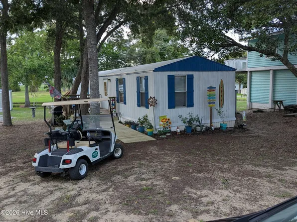 2882 Six Pence Drive SW, Supply, NC 28462