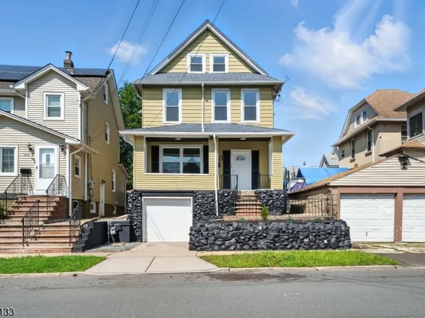 210 Drake Ave, Roselle Boro, NJ 07203