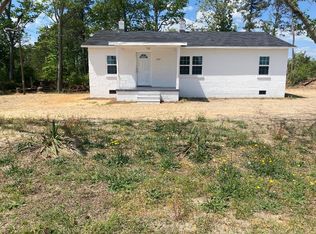 9621 Xway Rd, Laurinburg, NC 28352