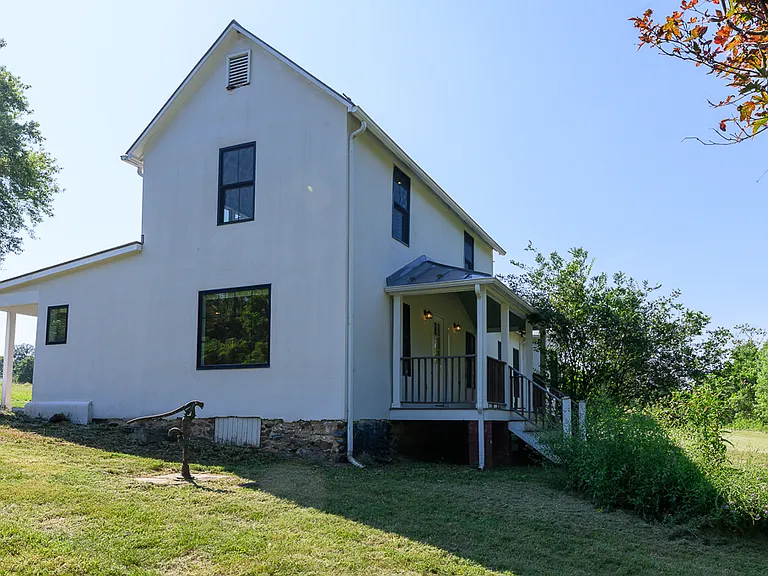 4555 Old Tavern Rd — Photo 26
